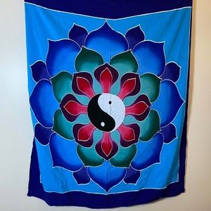 Earthbound Trading Co Yin Yang Floral Lotus Tapestry Wall Hanging